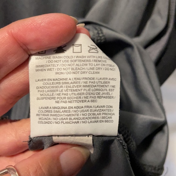 Nike LiveStrong Grey Sz.Sm. - Picture 12 of 14